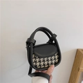 Mini borsa a tracolla con un classico patchwork in tessuto pied de poule bianco e nero - Pied-de-poule Nero