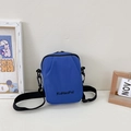 Bolso bandolera azul de nailon para niños con diseño plisado y correa negra - Azul