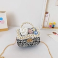 Mini bolso de tweed blanco y negro para niña con flores y asa de perlas - Flor / Negro
