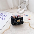 Sac bandoulière enfant en tweed noir avec fleurs 3D et chaîne dorée - Fleur / Noir