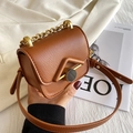 Bolso bandolera mini de cuero marrón con hebilla dorada y cadena para niños - Marrón