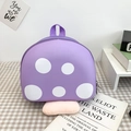 Niedlicher lila Pilz-Rucksack mit weißen Punkten für Kleinkinder im Cartoon-Muschel-Stil - Lila