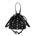 Sac seau en cuir verni noir avec clous argentés, cordon de serrage et deux bandoulières - Noir