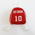 Mini-Rucksack aus rotem Canvas für Mädchen mit GO CHINA Aufdruck und weißen Trägern - Rot