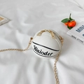 Mini sac à bandoulière blanc en forme de basket avec chaîne dorée et texte noir - Blanc