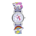 Nahaufnahme der Kinderuhr mit 3D-Einhorn, Regenbogenarmband und klaren blauen Ziffern - Hellviolett