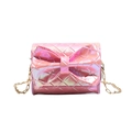 Mini iridescent pink crossbody bag with quilted bow design and golden metal chain - Pink