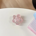 Vista dettagliata del supporto magnetico per cellulare a forma di fiore rosa glitter - Supporto Ciliegio - Paillettes ad Alta Lucentezza / Rosso