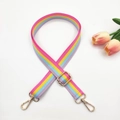Bandoulière arc-en-ciel de 2,5 cm avec mousquetons dorés pour sac à main et téléphone - Boucle Dorée / Arc-en-ciel Rose