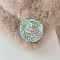 Macro shot of green heart phone grip with sequins and handmade metal plate - Magnetic Heart Style / Green