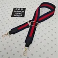 Verstellbarer rot-blau gestreifter Nylon-Taschengurt mit goldenen Metallschnallen - Silberverschluss / Blau Rot Blau Streifen
