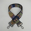 Verstellbarer breiter Schultergurt im Boho-Stil mit orange-blauer geometrischer Stickerei - Gunmetal Haken