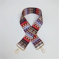 Detail eines verstellbaren ethnischen Gurtes mit geometrischem Muster und Goldkarabiner - Silberverschluss / Vintage Muster