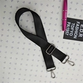 Verstellbarer schwarzer Nylon-Schultergurt mit silbernen Schnallen und Haken - Schwarz Waffengraue Schnalle