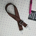Verstellbarer dunkelbrauner Nylon-Ersatzgurt mit silbernen Karabinerhaken für Taschen - Brauner Riemen Silberne Schnalle