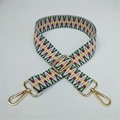 Ethno-Taschengurt mit lila-goldenem geometrischem Muster und Metall-Karabinerhaken - Nr. 11 Kontrastgrün