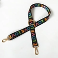 Verstelbare zwarte nylon tassenriem met gekleurde LOVE-letters en goudkleurige haken - Stijl 1 Goud