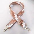 Tracolla intrecciata geometrica regolabile con ganci in metallo dorato bianco e marrone - Patchwork Marrone / Chiusura in Argento