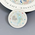 Vista detallada del soporte para móvil con diamantes, delfín azul y corazón plateado - Corazón Delfín