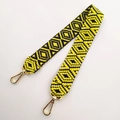 Bandoulière ethnique tissée jaune et noire avec mousquetons dorés pour sacs à main - Style Court / Jaune