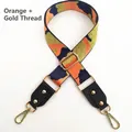 Detail eines verstellbaren orange-goldenen Tarn-Schultergurts mit Karabinerhaken - Orange & Gold Metallic