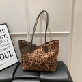 Leopard print tote bag with brown leather straps and large capacity for daily commute - Brown No Pendant