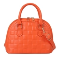 Sac coquille orange vif avec motif à carreaux matelassé et détails dorés - Orange