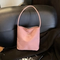 Rosa Nylon-Beuteltasche mit Hope and Future Bestickung und minimalistischem Schultergurt - Rosa