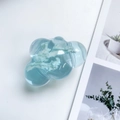 Dettaglio del supporto per telefono a nuvola blu traslucido con texture a nebbia - Nuvola Blu Traslucida