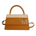 Sac à main bicolore en cuir marron et tissu beige avec poignée métallique dorée - Marron