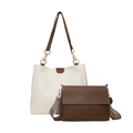 Ensemble cabas en cuir blanc cassé et petite pochette marron à bandoulière tissée - Blanc