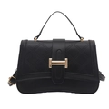 Klassische schwarze Stepptasche mit goldenem Schloss und elegantem gewölbtem Boden - Schwarz