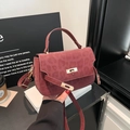 Sac bandoulière bordeaux motif léopard avec poignée et fermoir doré chic - Léopard Bordeaux