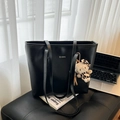 Grote zwarte leren shopper tas met lange hengsels en kattenhanger voor werk - Zwart met Hanger