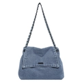 Bolso de hombro de moda en mezclilla lavada azul claro con correa de cadena metálica - Azul