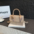Sac bandoulière carré beige et marron avec texture tissée et poignée en foulard pied-de-poule - Kaki