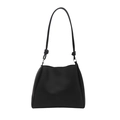 Minimalistische zwarte emmertas met elegante knoopdetails op de schouderband, mat leer - Zwart