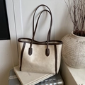 Sac fourre-tout beige contrasté avec lanières marron et grande capacité pour femmes - Sans Pendentif / Blanc Cassé