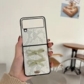 Detail of white snakeskin texture phone case with green bows for Samsung Z Flip - White Bow Snakeskin Pattern / Samsung ZFlip3