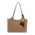 Minimalistische khakifarbene Shopper-Tasche aus Mattleder mit bedrucktem Seidentuch - Khaki