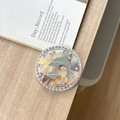 Close-up of dolphin and heart phone socket with rhinestones and pearlescent finish - Rendered Block Dolphin Mirror / Beige Grey