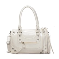 Sac à main beige en similicuir avec rivets argentés et longs glands à franges - Blanc Cassé