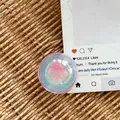 Detail of 3D resin heart phone grip with pink glitter and holographic gradient effect - Dreamy Bubble No. 108