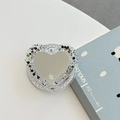 Dettaglio del supporto MagSafe a cuore con paillettes luccicanti e specchio per il trucco - Specchio a Cuore Magnetico Glitterato (Nero-Zirconia Bianco)