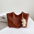 Caramel brown large capacity tote bag with long straps and plush bear charm for daily use - Brown No Pendant