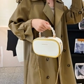 Bolso de mano blanco ovalado con cadena dorada y asa trenzada para moda mujer - Blanco Roto