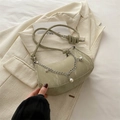 Sac croissant vert menthe chic avec motif marbre et chaîne à breloques étoile argentée - Vert