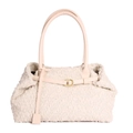 Bolso tote minimalista de borreguito crema con asas de cuero y hebilla dorada - Bouclé Blanco