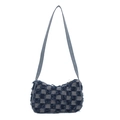 Borsa a spalla in denim a scacchi con bordi sfrangiati e motivo a stella retrò - Quadri Blu