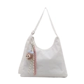 Sac à bandoulière blanc minimaliste avec charme de singe et sangle réglable - Avec Ornement / Blanc